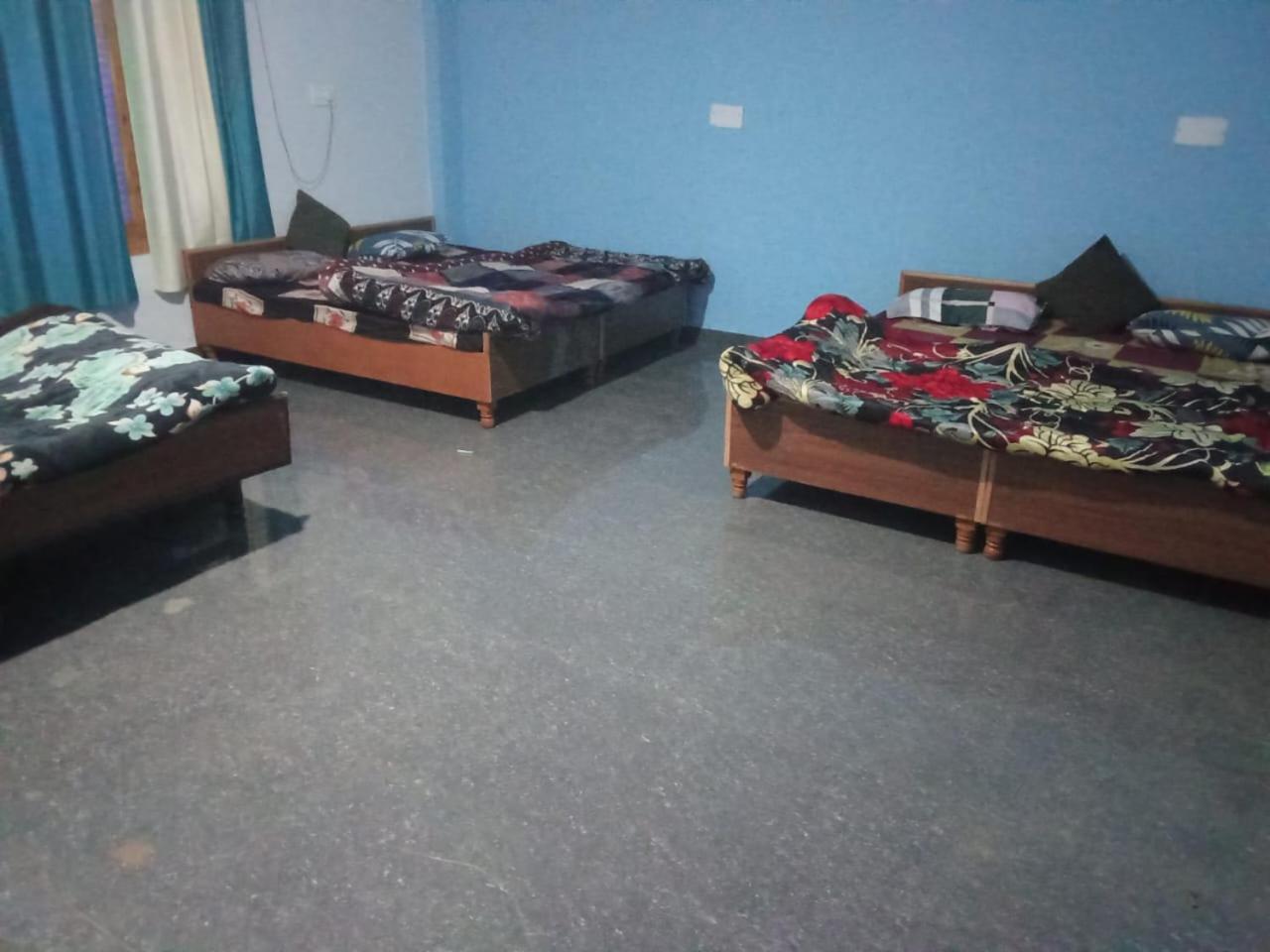 Hotel Dog N Hill Kasol Esterno foto