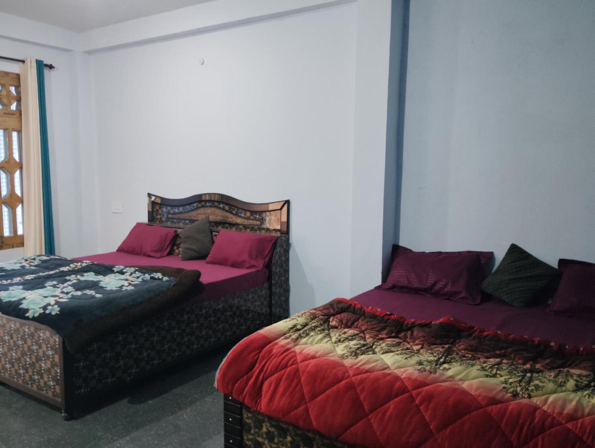 Hotel Dog N Hill Kasol Esterno foto